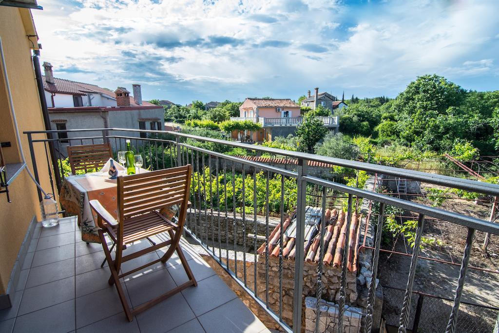 Holiday Home Dubi Kornić Chambre photo